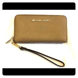 Micheal Kors